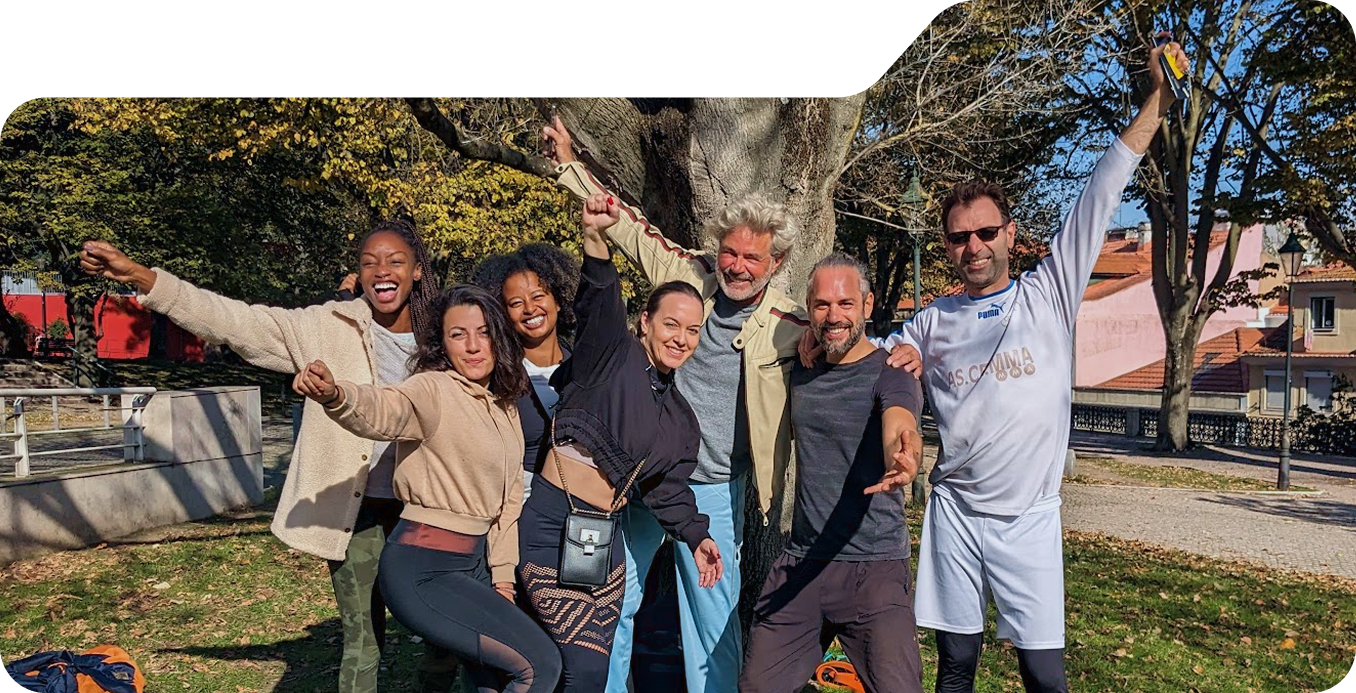 athletic-muscular-man-hold-yoga-mat-pilates 1